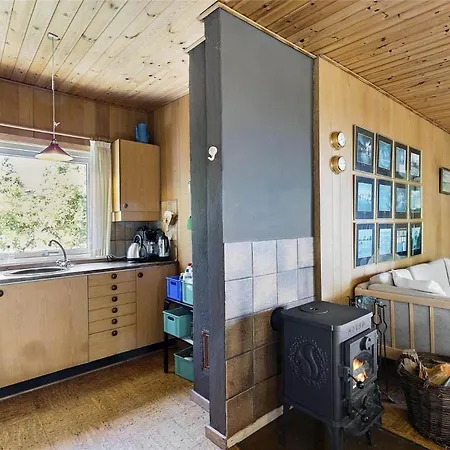 6677-allinge-sdr-strandvej-73